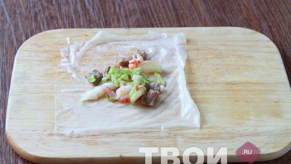 спринг-роллы с креветками и свининой