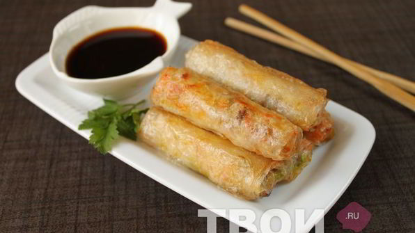 спринг-роллы с креветками и свининой