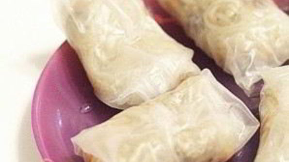 спринг-роллы с куриным фаршем и грибами