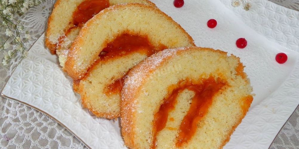 Рецепт бисквитного быстрого рулета за 5 минут