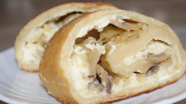 картофельный рулет с грибами
