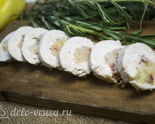 Куриный рулет с рисом