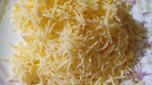 мясные рулетики с сыром и чесноком