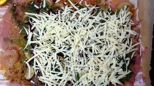 рулет из индейки с шампиньонами