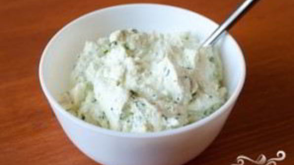 рулетики из баклажанов с сыром фета