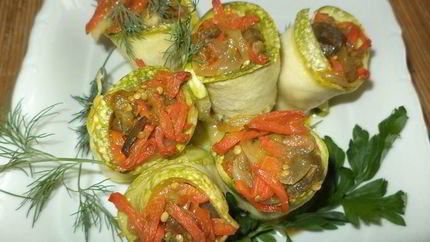 Рулетики из кабачков