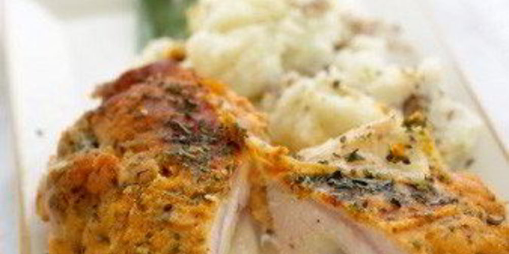 Рецепт рулетиков из куриной грудки с сыром бри