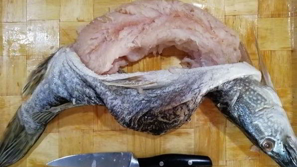 рулетики из щуки и тунца