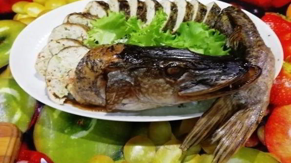 рулетики из щуки и тунца