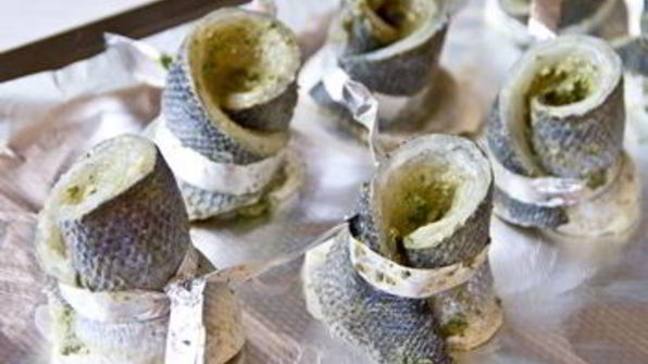 рулетики из сибаса с песто