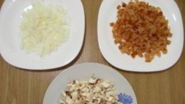 рулеты с грибами из баклажанов