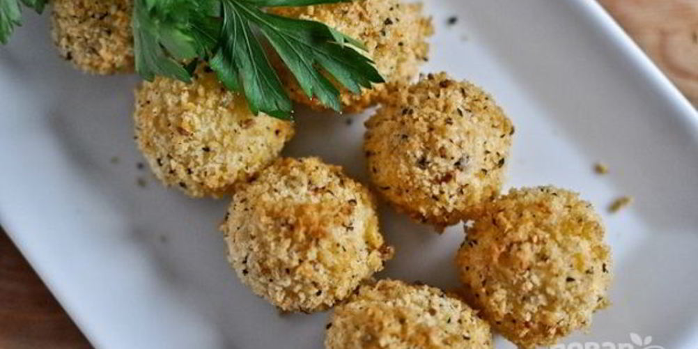 Рецепт шариков из пюре в сырной панировке