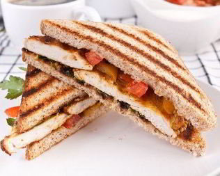 Куриные сэндвичи с курицей гриль и соусом барбекю