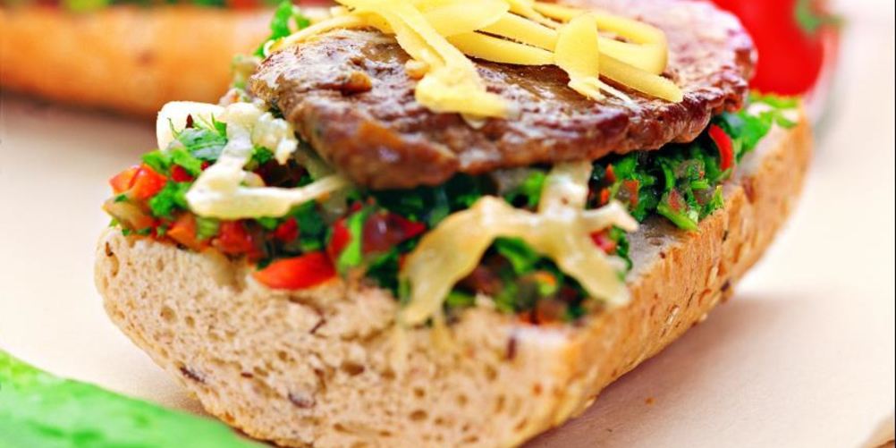 Рецепт сэндвича с говядиной и томатной сальсой