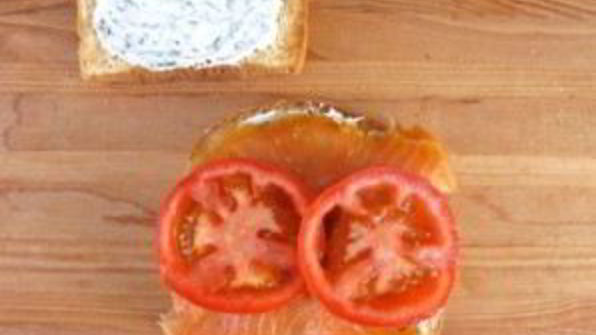 сэндвич с семгой