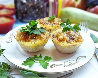Куриные тарталетки с рисом и овощами