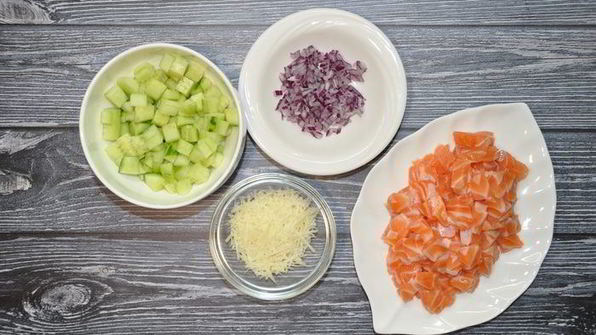 тарталетки из отрубей с салатом из семги