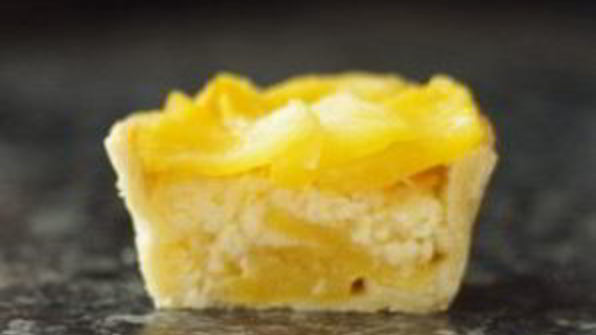 тарталетки с ананасом