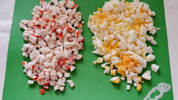 тарталетки с начинкой из крабовых палочек