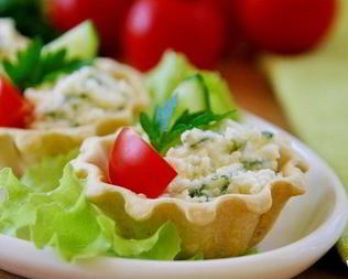 Тарталетки с сырной начинкой