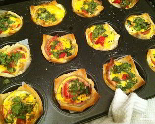 Тарталетки с сыром и яйцом