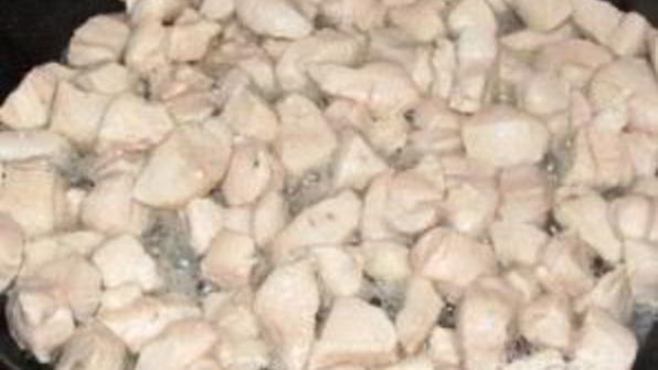 закрытые тарталетки с курицей и грибами