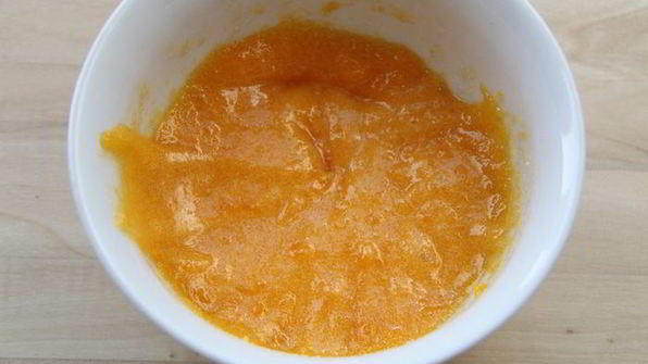 миндальный тарт с черной смородиной