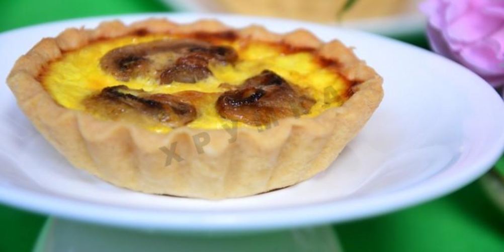 Рецепт мини тарты с грибами и пармезаном