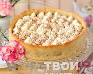 Шоколадный тарт с карамелью и соленым арахисом