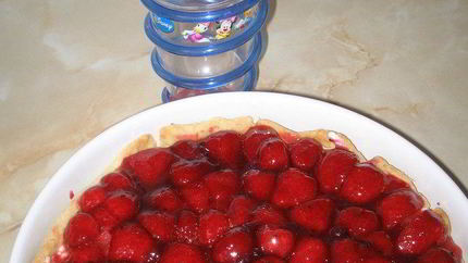 Тарт с белым шоколадом и двойной клубникой