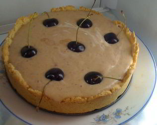 Тарт с черешней