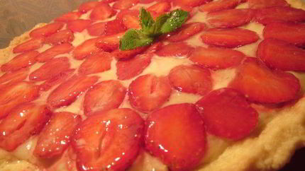 Тарт с клубникой и белым шоколадом