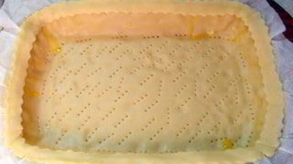 тарт с цукини и молодым пореем