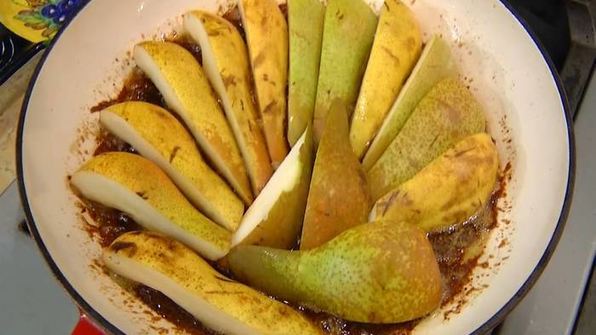 тарт татен с грушами и изюмом