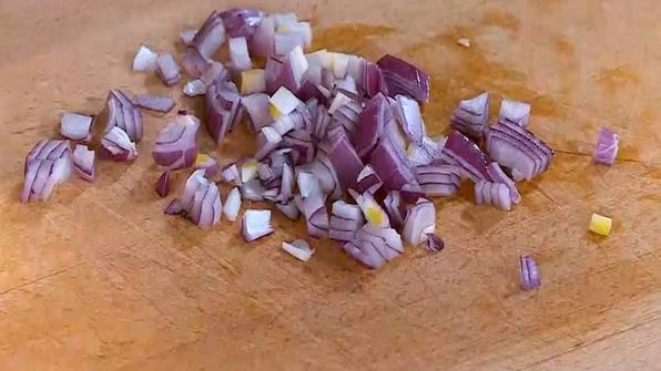 тосты с индейкой и овощами