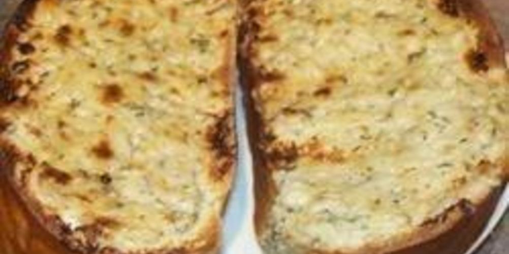 Рецепт тостов с сыром и чесноком