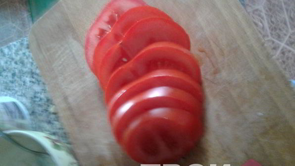 тосты с томатами