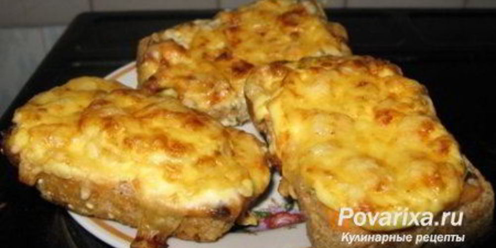 Рецепт запеченного тоста с фаршем, помидорами, сыром