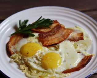 Яичница с беконом