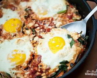Яичница с брынзой