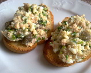 Закуска из печени трески