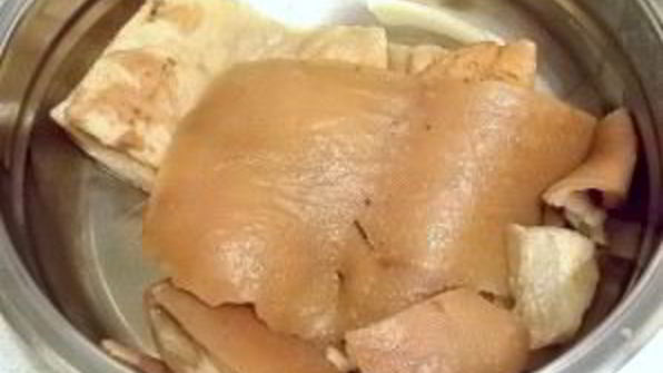 закуска из свиных шкурок таежная