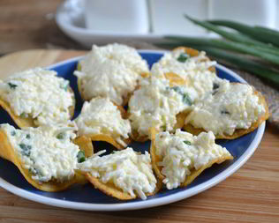 Закуска на чипсах