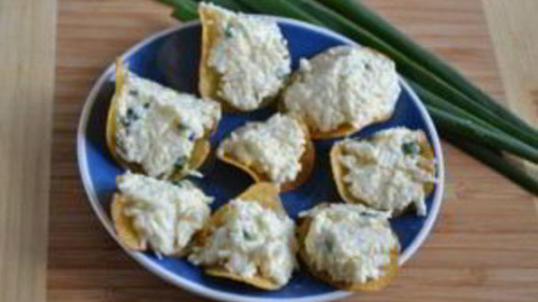 закуска на чипсах