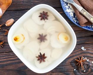 Пряное заливное из курицы с бадьяном