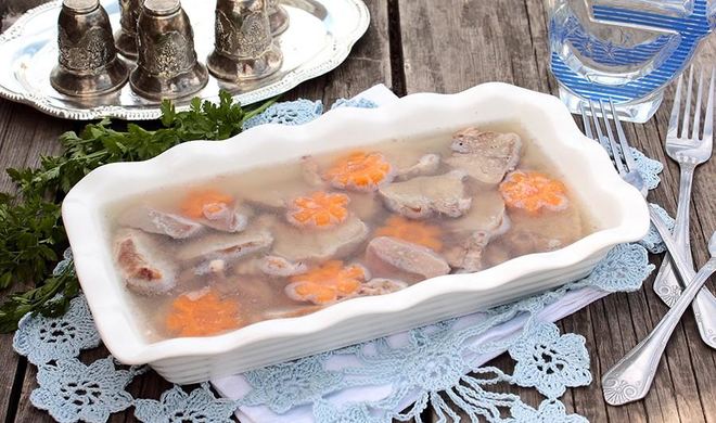 Заливной язык в мультиварке