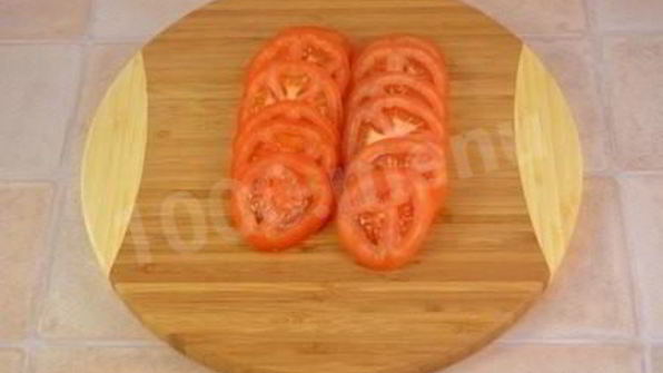 запеченные кабачки и помидоры с сыром