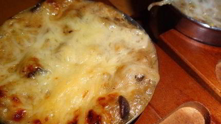 Баклажанный жюльен с грибами