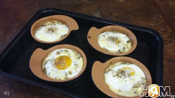 жульен из грибов под яйцом
