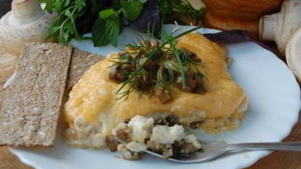 Жульен с грибами в мультиварке